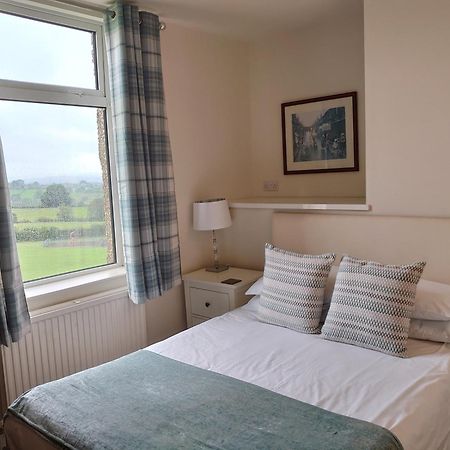 Geordie Pride Lodge Liversedge Room photo